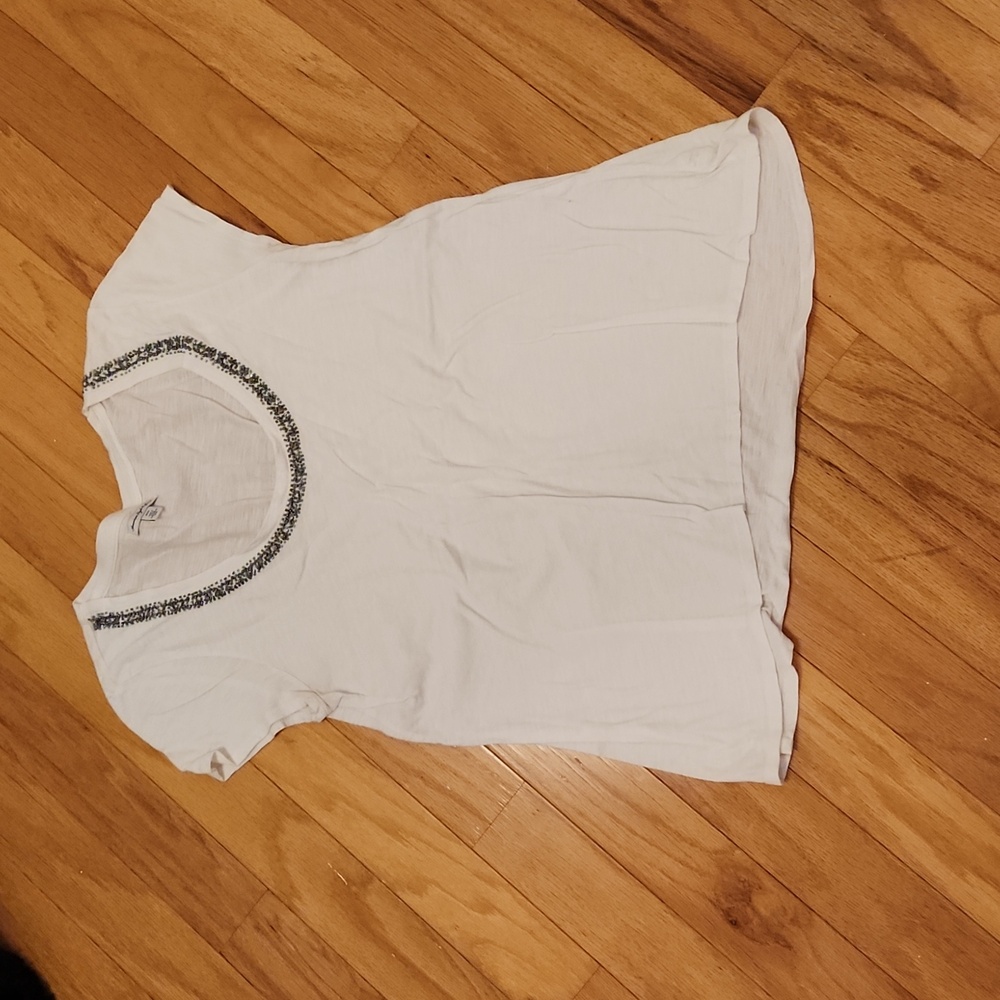American eagle beaded white tshirt